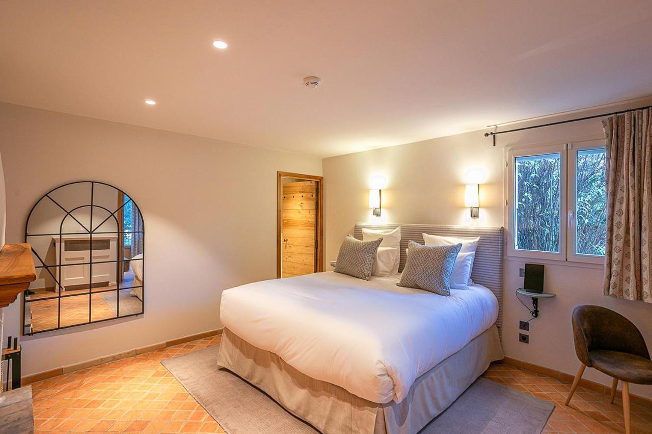 Lou Calen Hotel Cotignac Bagian luar foto