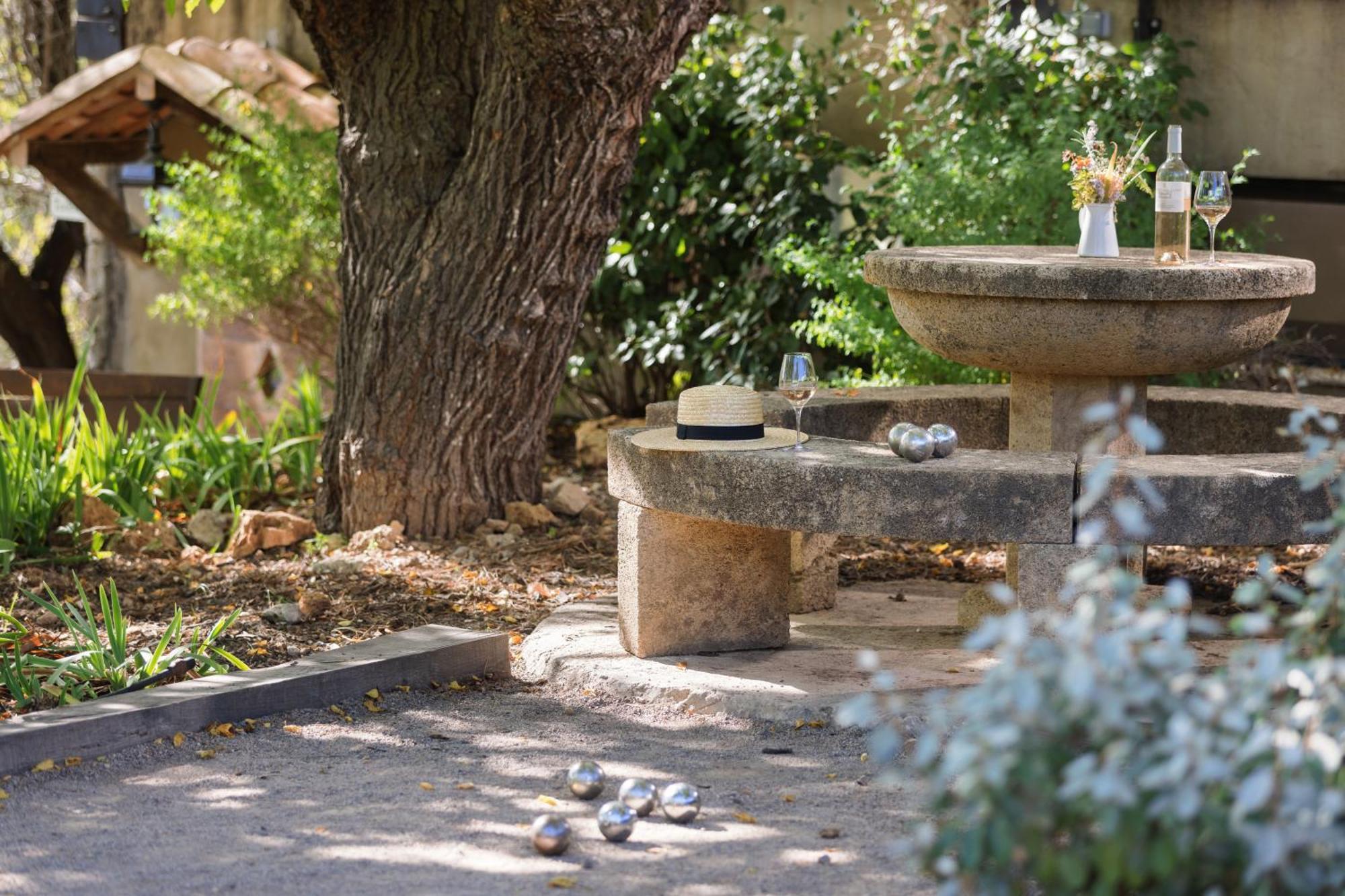 Lou Calen Hotel Cotignac Bagian luar foto