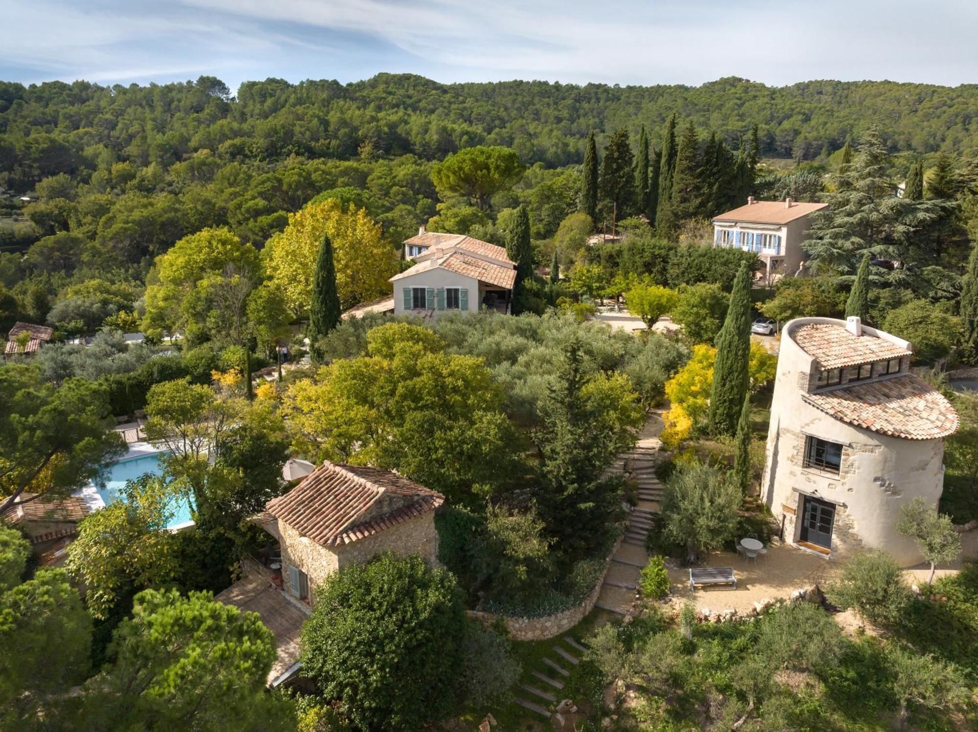 Lou Calen Hotel Cotignac Bagian luar foto