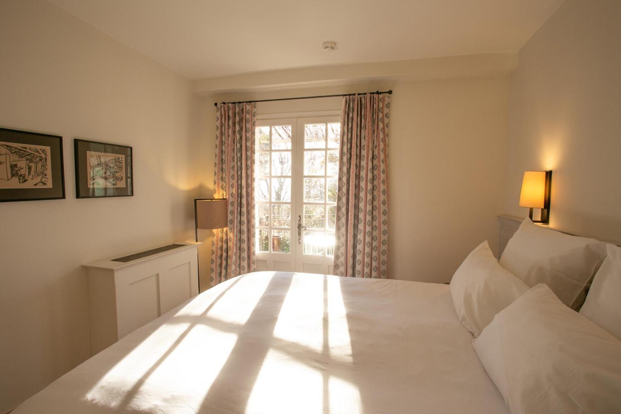 Lou Calen Hotel Cotignac Bagian luar foto