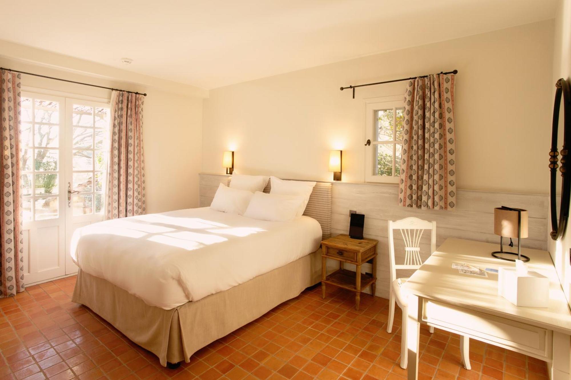 Lou Calen Hotel Cotignac Bagian luar foto